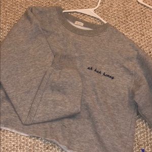 Cropped “Uh huh honey” pullover